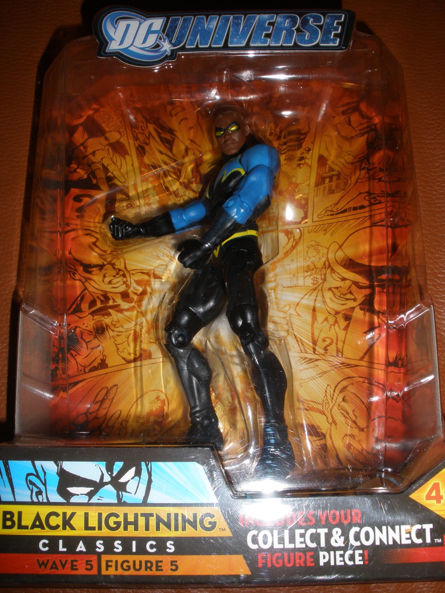 DC Universe Classics Series 5 Exclusive Action Figure Black Lightning Build Metallo Piece!