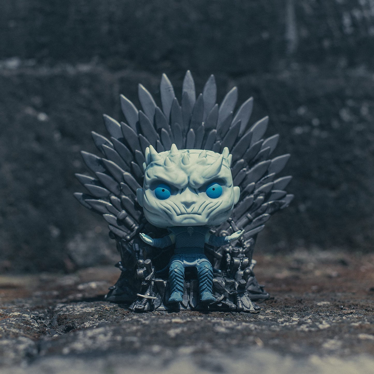 Funko POP! Deluxe Game of Thrones Night King Sitting on Throne