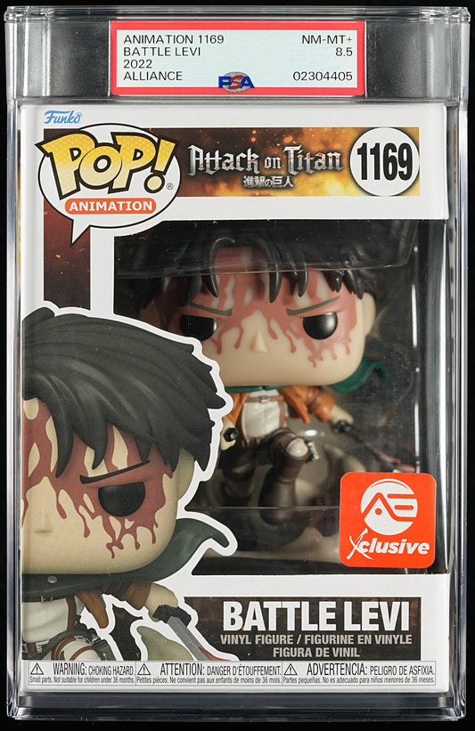 Funko POP! Animation 1169 Battle Levi PSA NEAR MINT + 8.5
