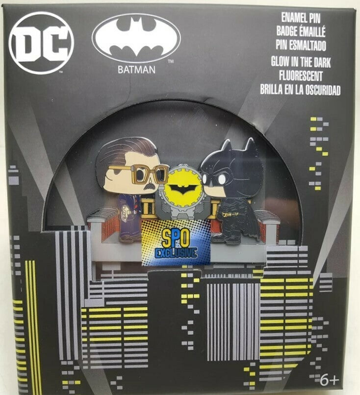 Funko POP! Pins Batman and Commissioner Gordon with Bat Signal [Glows in the Dark] LE 1000 Exclusive